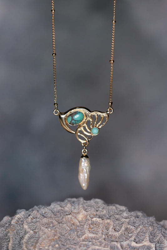 Ocean Spirit Pearl Necklace — Gold