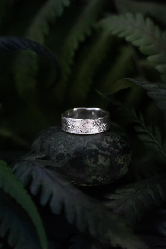 Stars and Moon Guard Band — Silver